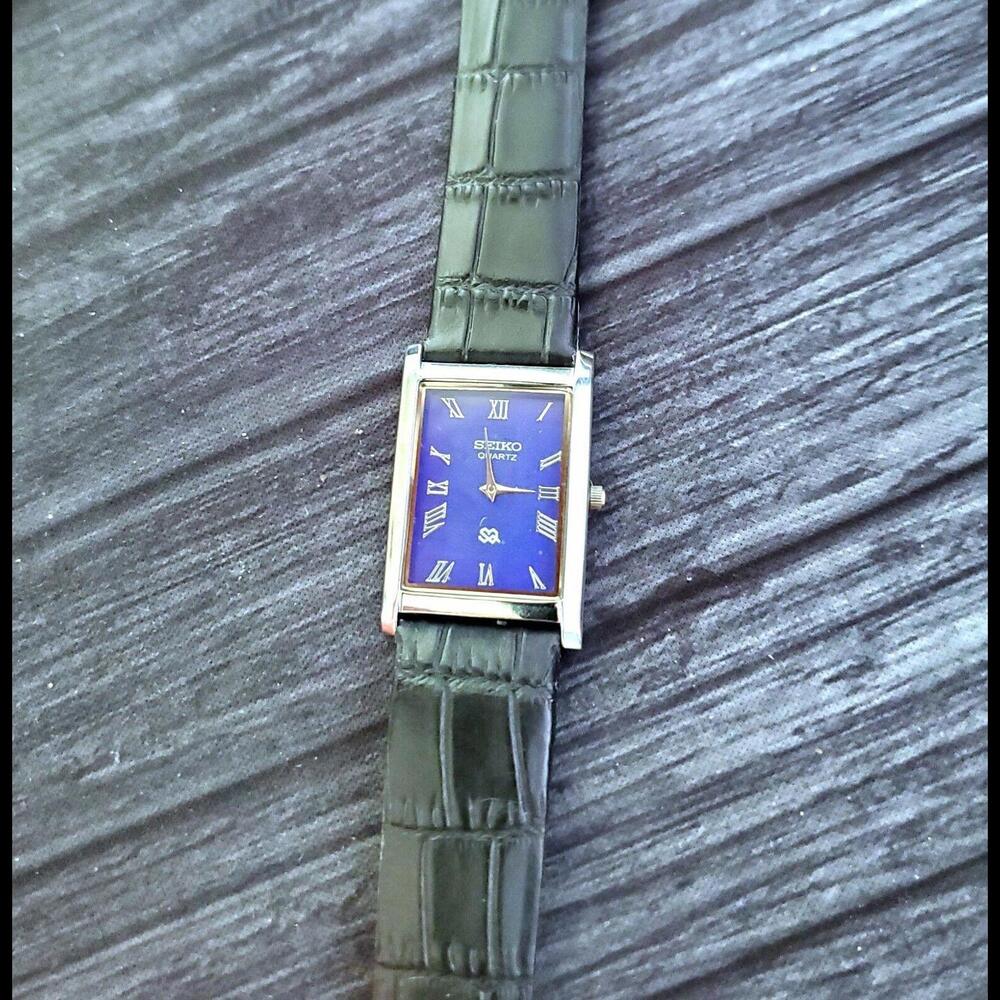 *NOS Men's Tank Blue Dial Dress‎ Watch New Mvt & Batt